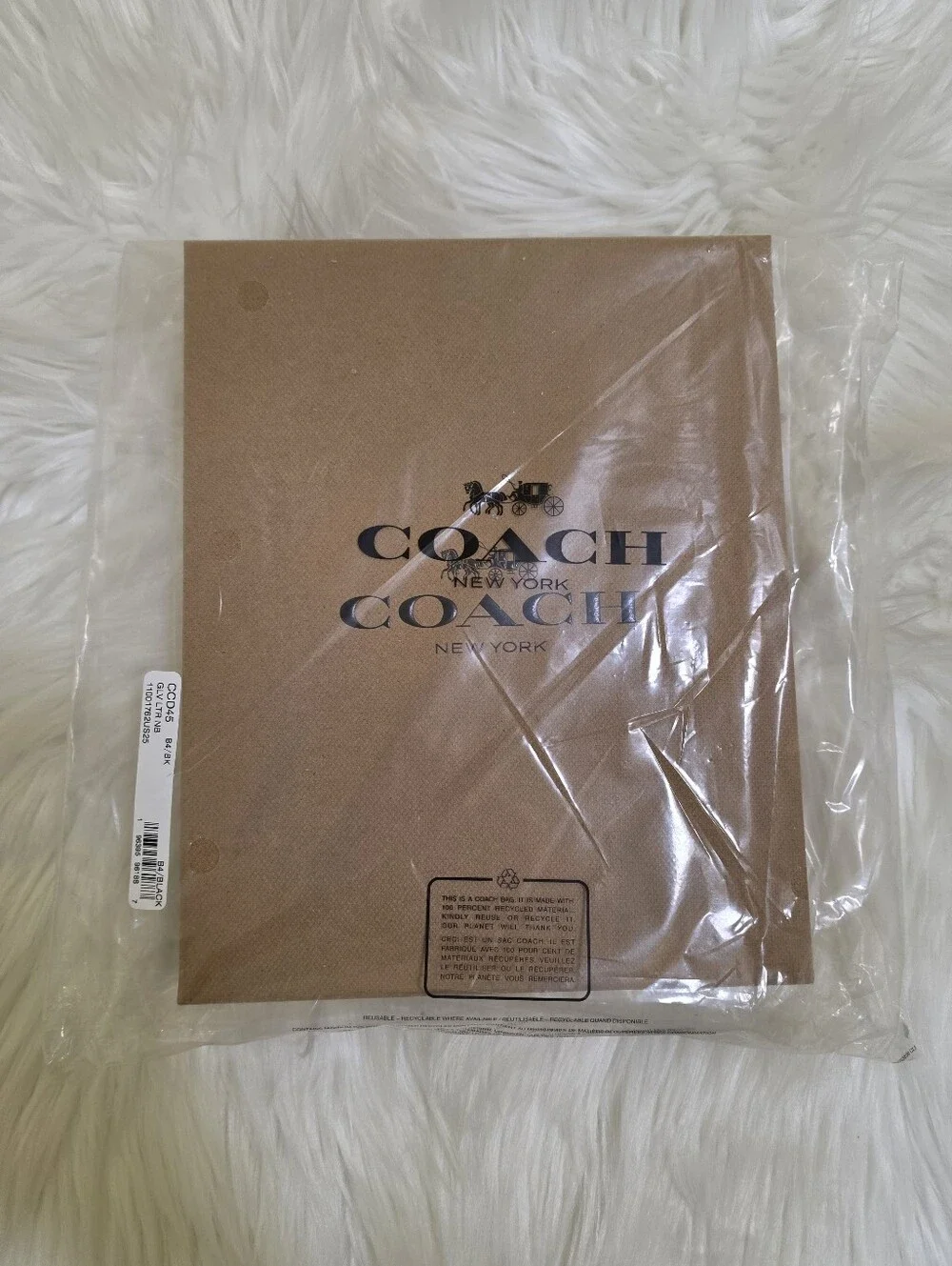 New Coach Glovetanned Leather Black Turnlock Notebook